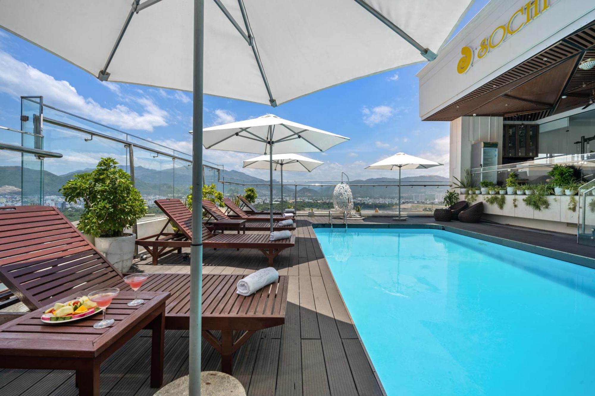 Sochi Hotel Nha Trang Beach Buitenkant foto