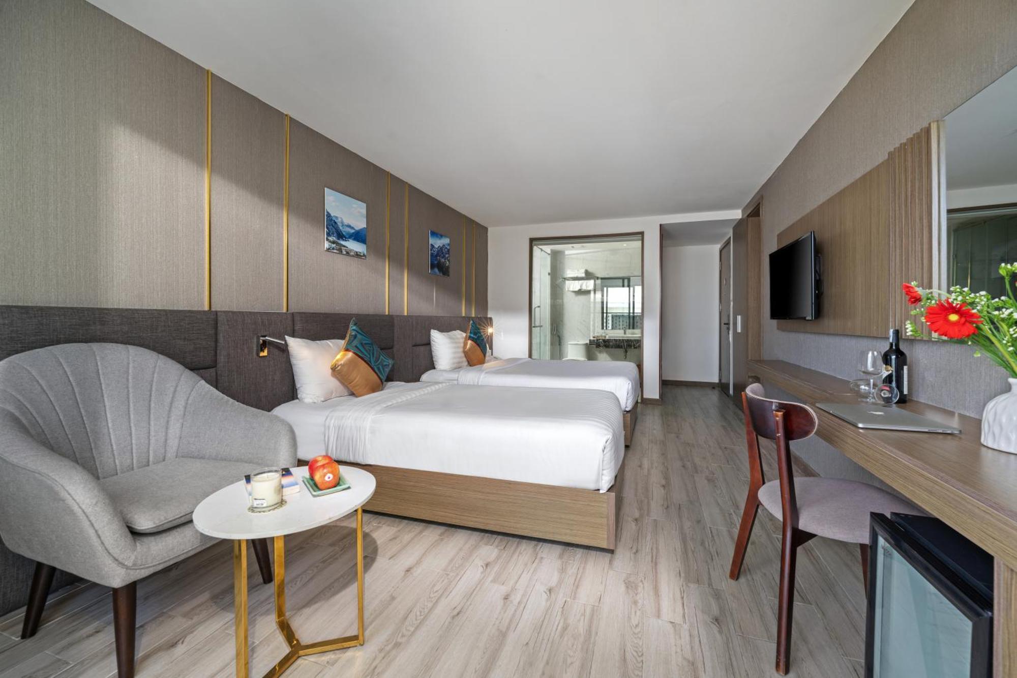 Sochi Hotel Nha Trang Beach Buitenkant foto